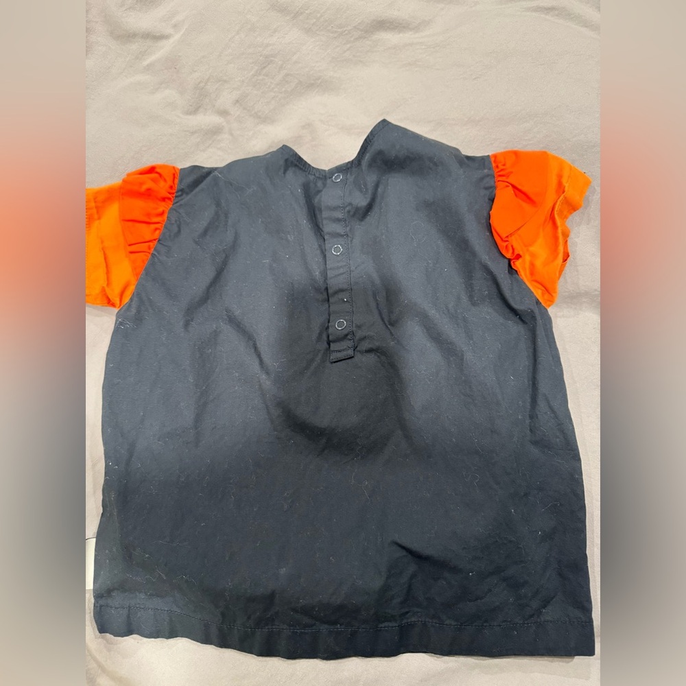 Black Top with Orange Sleeves girls size 4 - Picture 3 of 8